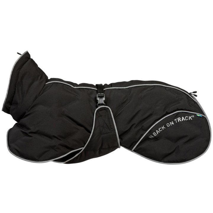 Manteau d’hiver pour chien Bay High Tail Noir dans le groupe Chien / Manteaux et pulls pour chien chez Equinest (32379025BA_r)