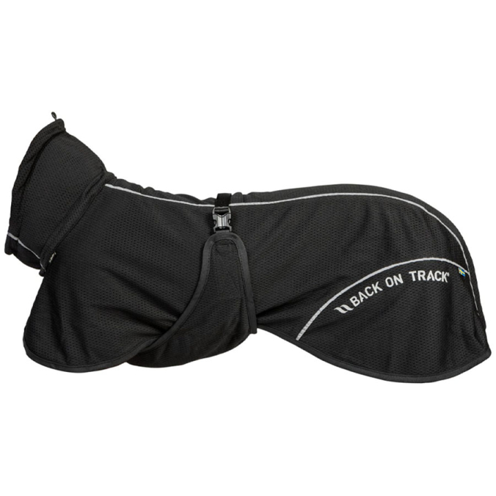 Manteau en mesh pour chien Bay Low Tail Noir dans le groupe Chien / Manteaux et pulls pour chien chez Equinest (32389025BA_r)