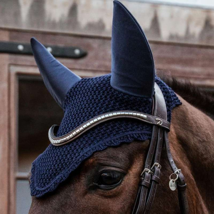 Bonnet Soundless Bleu Marine dans le groupe Équipement cheval / Bonnet cheval chez Equinest (4260633FDNA_r)