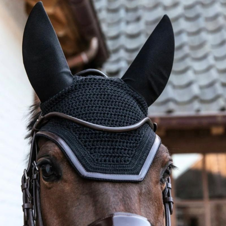 Bonnet Wellington Leather Soundless Noir dans le groupe Équipement cheval / Bonnet cheval chez Equinest (4261301FBA_r)