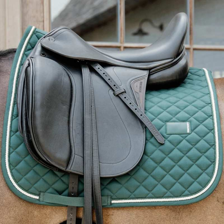 Tapis de selle dressage Diamond Rope Vert dans le groupe Équipement cheval / Tapis de selle / Tapis de selle dressage chez Equinest (4272474DRGN_r)