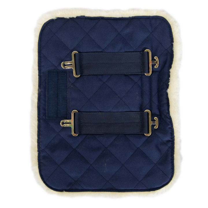 Rallonge de poitrail Quilted with Vegan Sheepskin Bleu Marine dans le groupe Couvertures cheval / Accessoires pour couvertures / Pièces de rechange chez Equinest (52186NA-2)