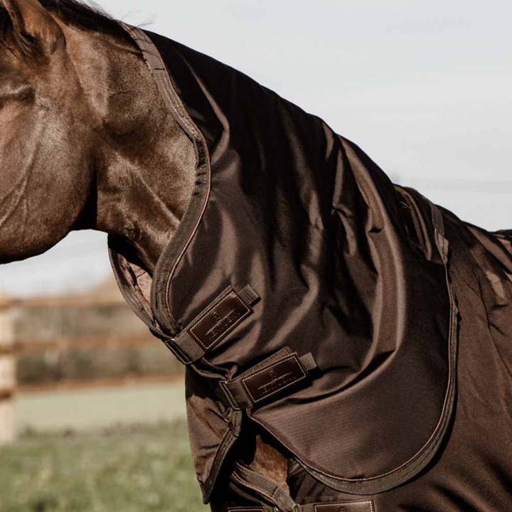 Couvre-encolures All Weather Pro 150g Marron dans le groupe Couvertures cheval / Couvre-encolures chez Equinest (52201Br_r)