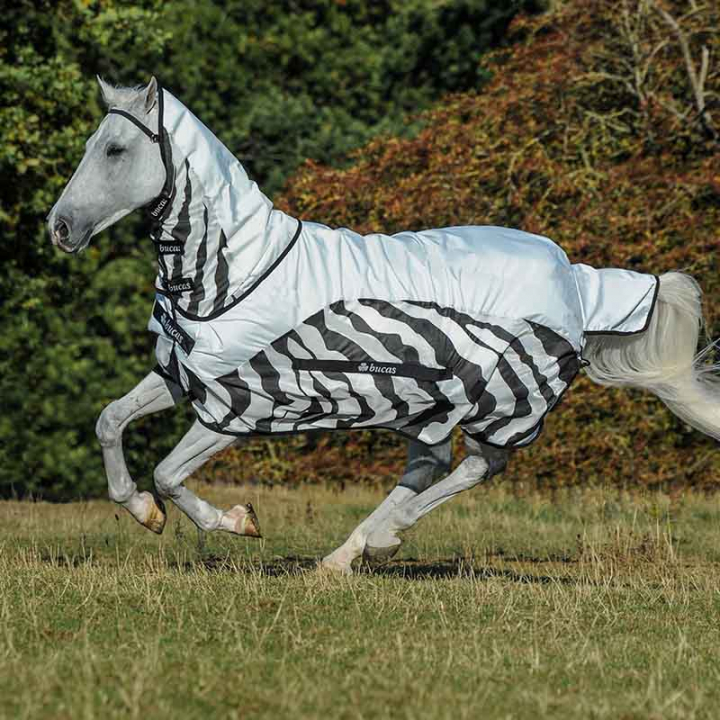 Buzz-off Rain Zebra Full Neck  dans le groupe Couvertures cheval / Couvertures anti-mouches & anti-eczéma chez Equinest (58715-80)