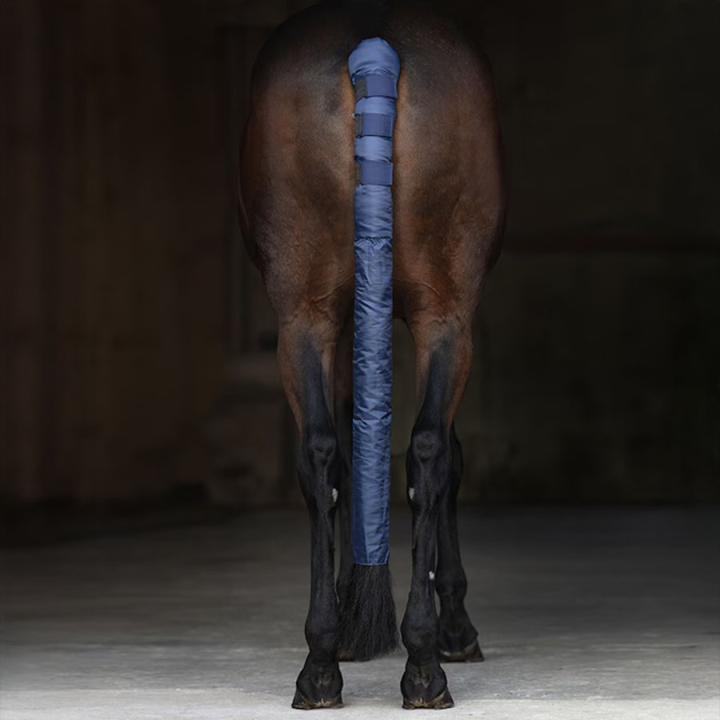 Protège-queue avec poche HS Bleu Marine dans le groupe Équipement cheval / Accessoires / Protège-queue chez Equinest (769002NA)