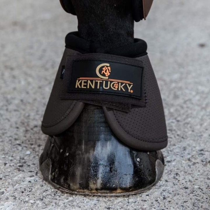 Cloches Air Tech Marron dans le groupe Équipement cheval / Protections des Membres / Cloches  chez Equinest (84194BR_r)