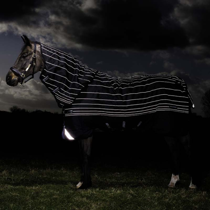 Couverture extérieure Amigo FieldSafe Reflectech Plus 1200D 100g Noir dans le groupe Couvertures cheval / Couvertures d'extérieur / Couvertures de transition chez Equinest (AANPY2KRFBA_r)