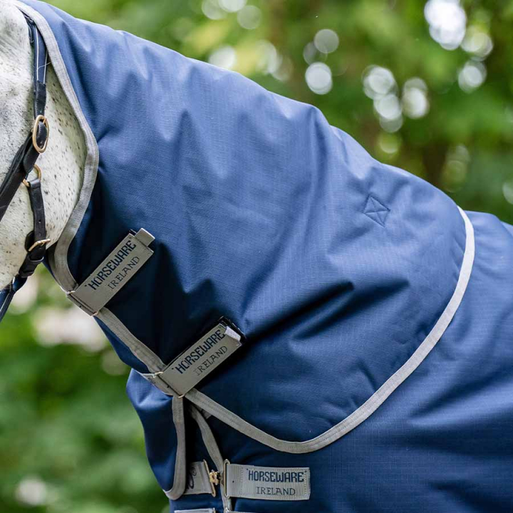 Capuche Amigo Ripstop 900 0g Bleu Marine/Gris dans le groupe Couvertures cheval / Couvre-encolures chez Equinest (AARN10NA)