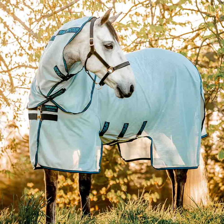 Couverture Anti-Mouches Amigo Bug Buster Bleu Clair dans le groupe Anti-mouches / Couvertures anti-mouches chez Equinest (AFRR7BBL)