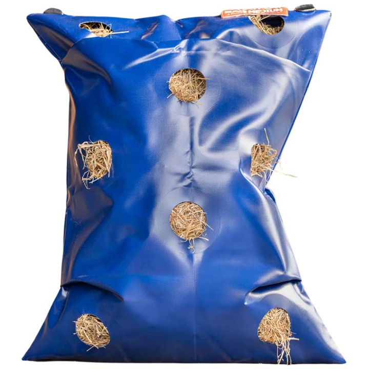 Sac à foin HayPlay Buttonbag Belly Medium Bleu Foncé dans le groupe Écurie & Pré / Matériel pour l'écurie / Filets à foin & sacs à foin chez Equinest (HO-PB-M)