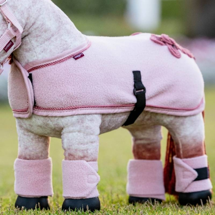 Couverture polaire Toy Pony Rose Clair dans le groupe Chevaux-bâtons & Chevaux jouets / Équipement pour cheval jouet chez Equinest (IT059640LPI)