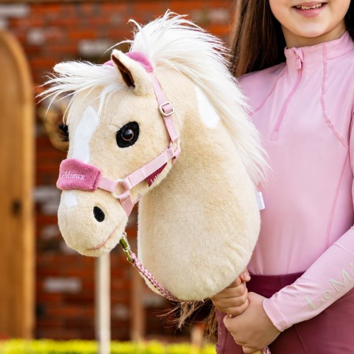 Licol & Longe pour Cheval-bâton Vogue Rose Clair dans le groupe Chevaux-bâtons & Chevaux jouets / Équipement pour cheval-bâton chez Equinest (IT062490LPI)