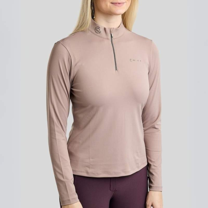 Haut d’entraînement MoMegan Polo Long Sleeve Pearl Grey dans le groupe Vêtements d'équitation / Pulls chez Equinest (PL267631LRGRE_r)