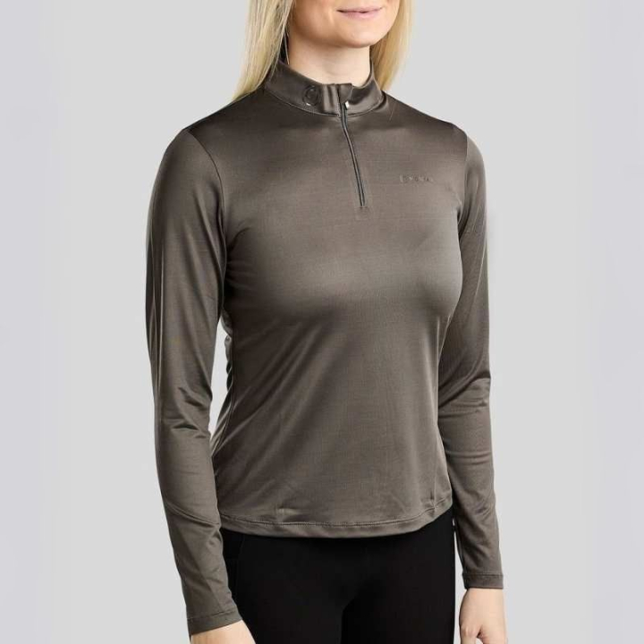 Haut d’entraînement MoMegan Polo Long Sleeve Gris dans le groupe Vêtements d'équitation / Pulls chez Equinest (PL26766LGR_r)