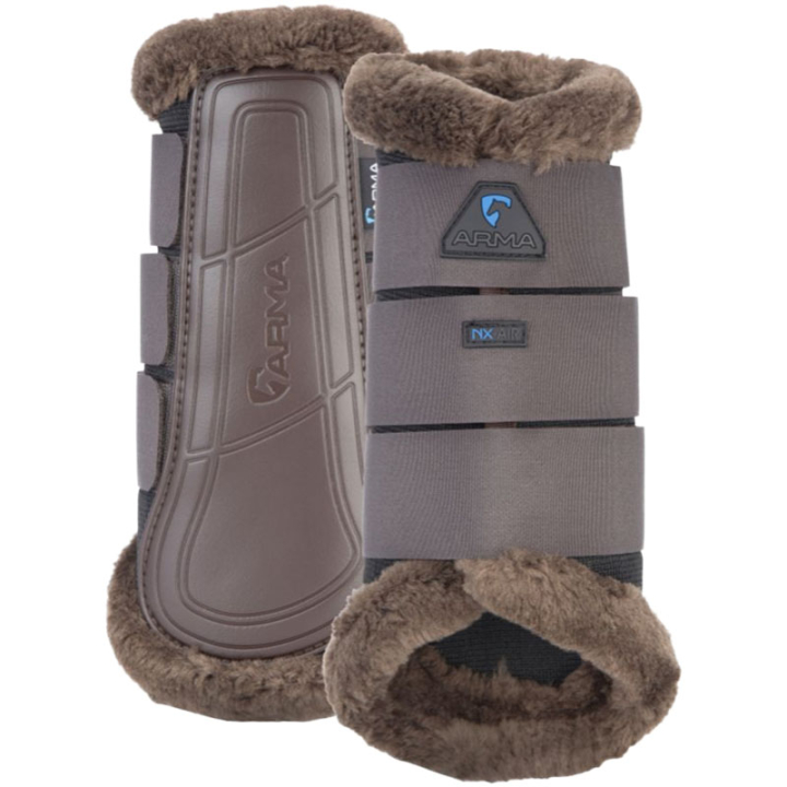 Guêtres fermées Air Motion Supafleece Marron dans le groupe Équipement cheval / Protections des Membres / Guêtres fermées & Guêtres de dressage chez Equinest (SH104700BR_r)