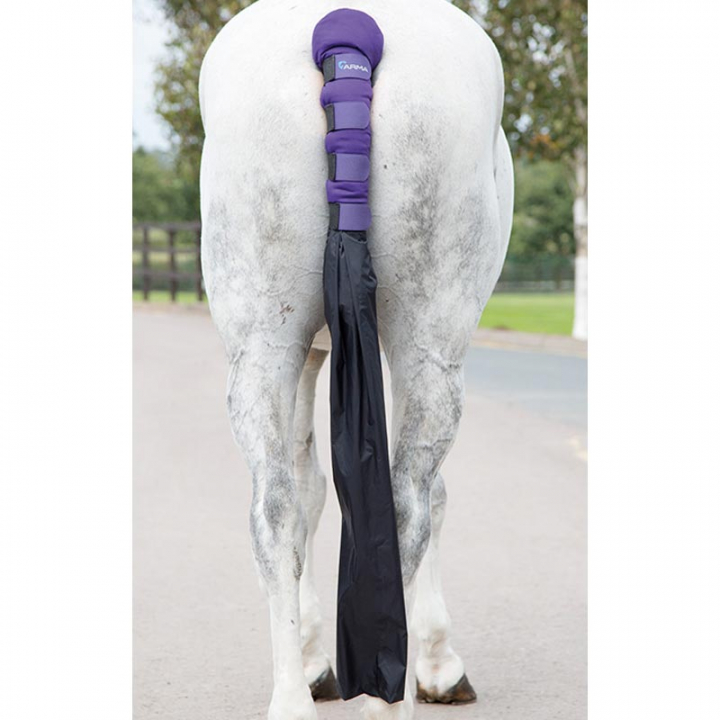 Protection de queue avec sac Lilas dans le groupe Équipement cheval / Accessoires / Protège-queue chez Equinest (SH1842LI)