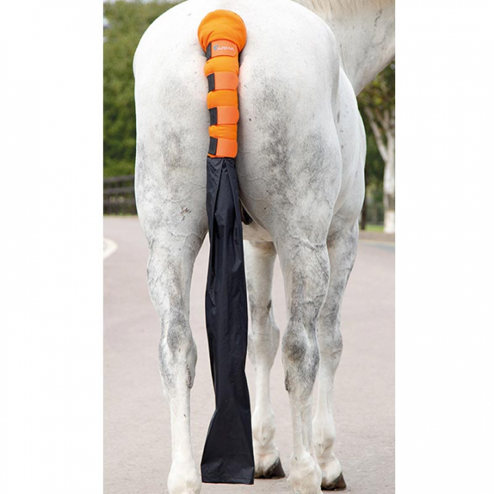 Protection de queue avec sac Orange dans le groupe Équipement cheval / Accessoires / Protège-queue chez Equinest (SH1842OR)