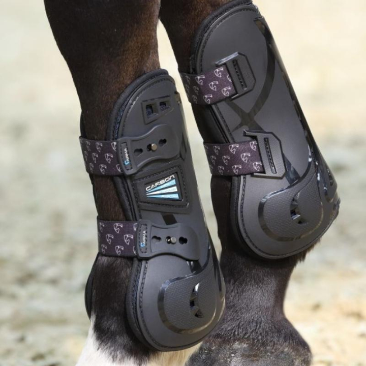 Guêtres ouvertes Carbon Front Noir dans le groupe Équipement cheval / Protections des Membres / Guêtres ouvertes chez Equinest (SH1925_r)