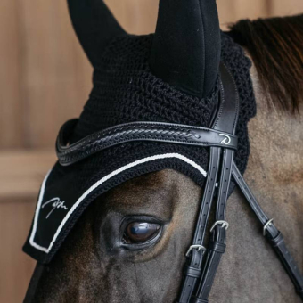Frontal V-form Plaited New English Collection Noir