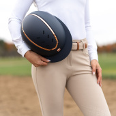 Casque d'équitation Kylo Matte Wide Peak Bleu marine/Or Rose Casque d'équitation Kylo Matte Wide Peak Bleu marine/Or Rose