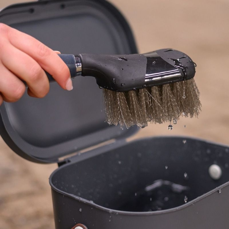 Brosse à sabots Gel Noir