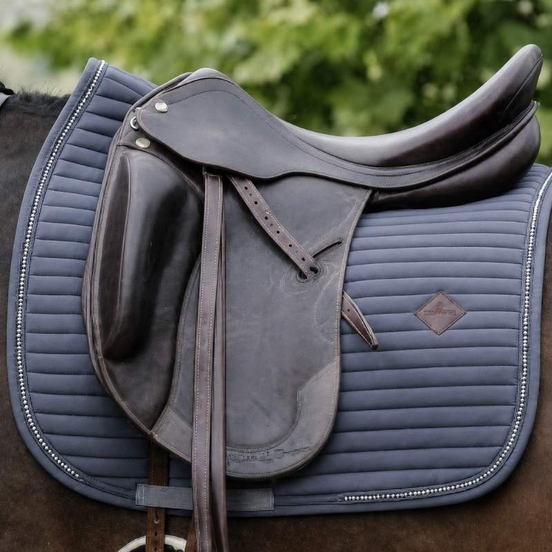 Tapis de selle dressage Pearls Gris