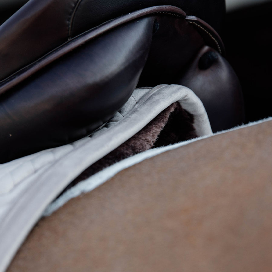 Tapis de selle dressage Skin Friendly Velvet Beige