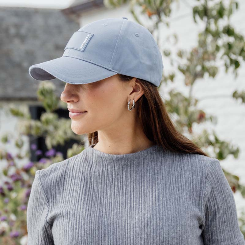 Casquette Logo en Caoutchouc Bleu Clair