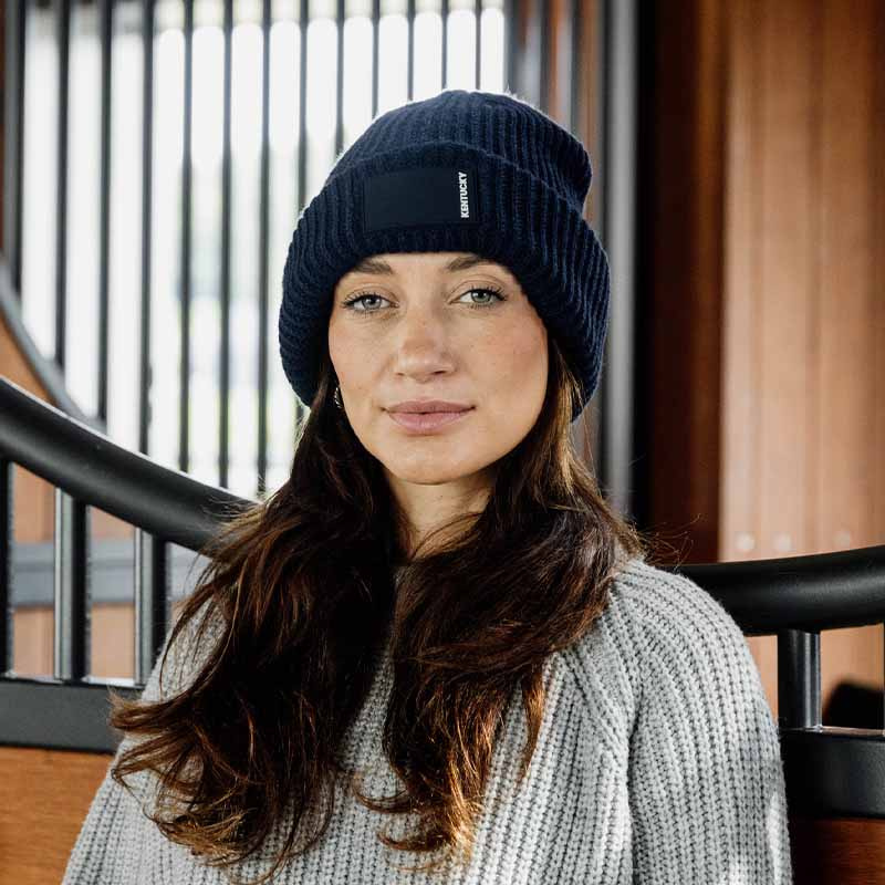 Casquette Beanie Logo en Caoutchouc Bleu Marine