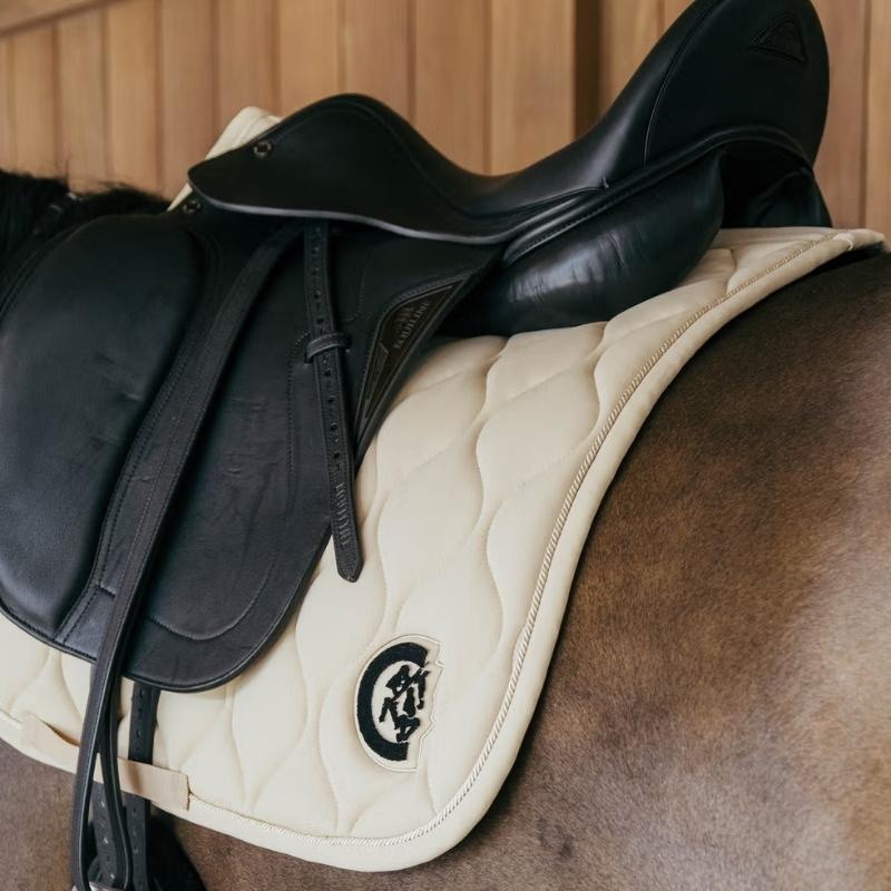 Tapis de selle dressage Wave 3D Logo Beige