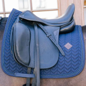 Tapis de selle dressage Metal Chain Bleu Marine Tapis de selle dressage Metal Chain Bleu Marine