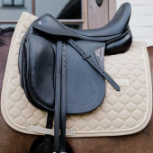 Tapis de selle dressage Onion Quilt Rubber Logo Beige Tapis de selle dressage Onion Quilt Rubber Logo Beige