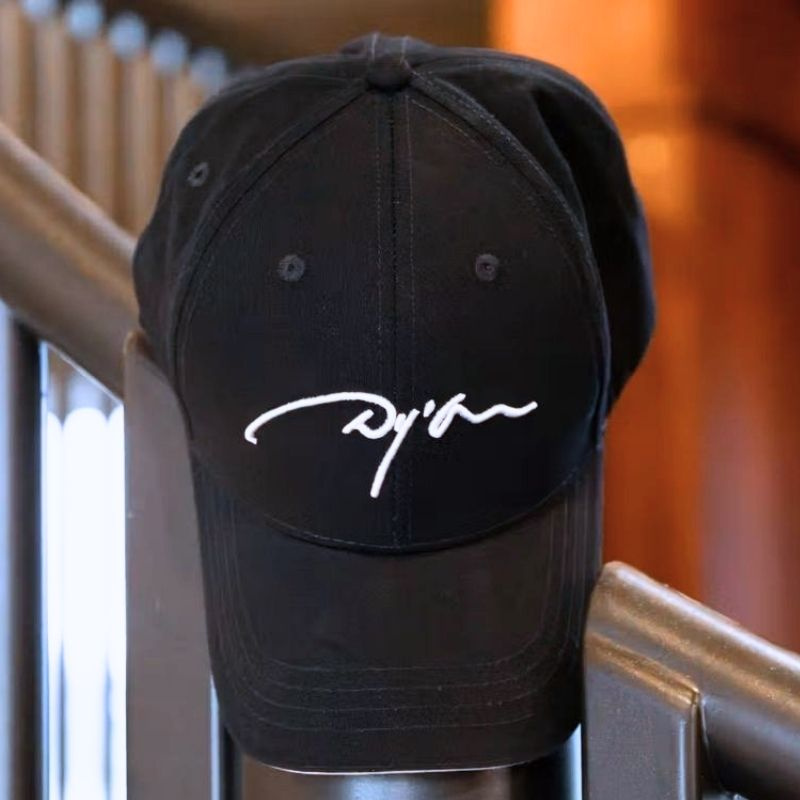 Casquette White Logo Bleu marine