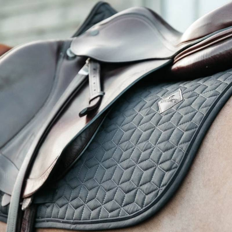 Tapis de selle Classic Gris