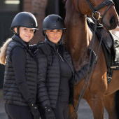 Casque d'équitation MIPS Caracas Smooth Top Noir Casque d'équitation MIPS Caracas Smooth Top Noir