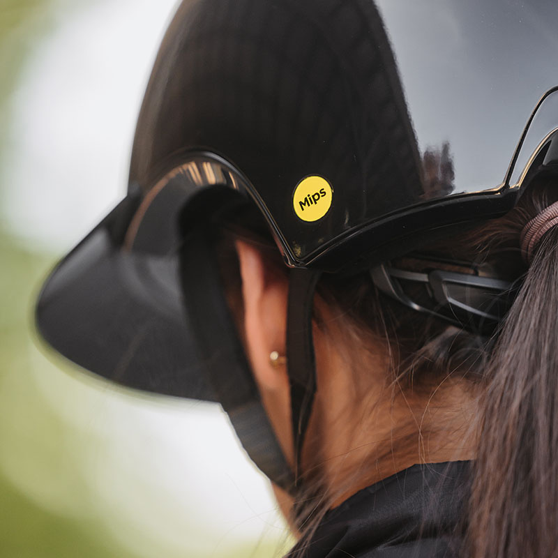 Casque d'équitation MIPS Strixx Competition Wide Peak Glossy Noir