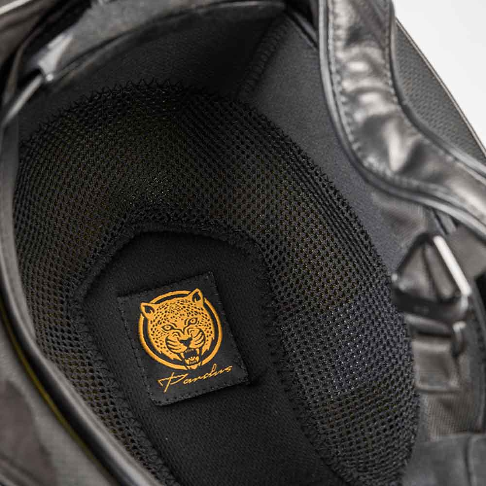 Casque d'équitation EQ3 Pardus avec vis Smooth Top Noir
