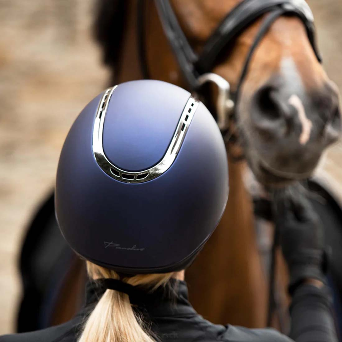 Casque d'équitation EQ3 Pardus avec vis Smooth Top Bleu Marine