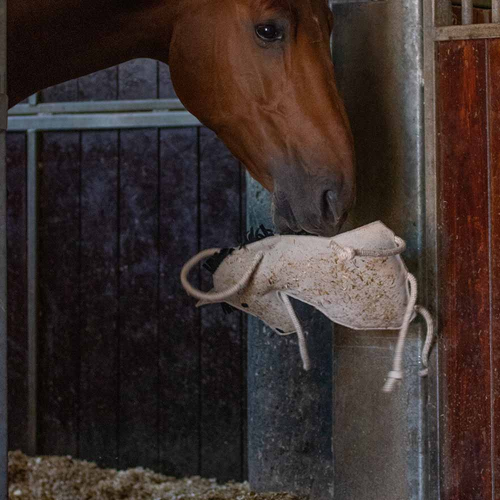Jouet pour chevaux Cheval en Daim ECO Gris Clair