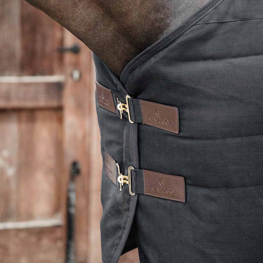 Couverture d'écurie Classic 300g Noir