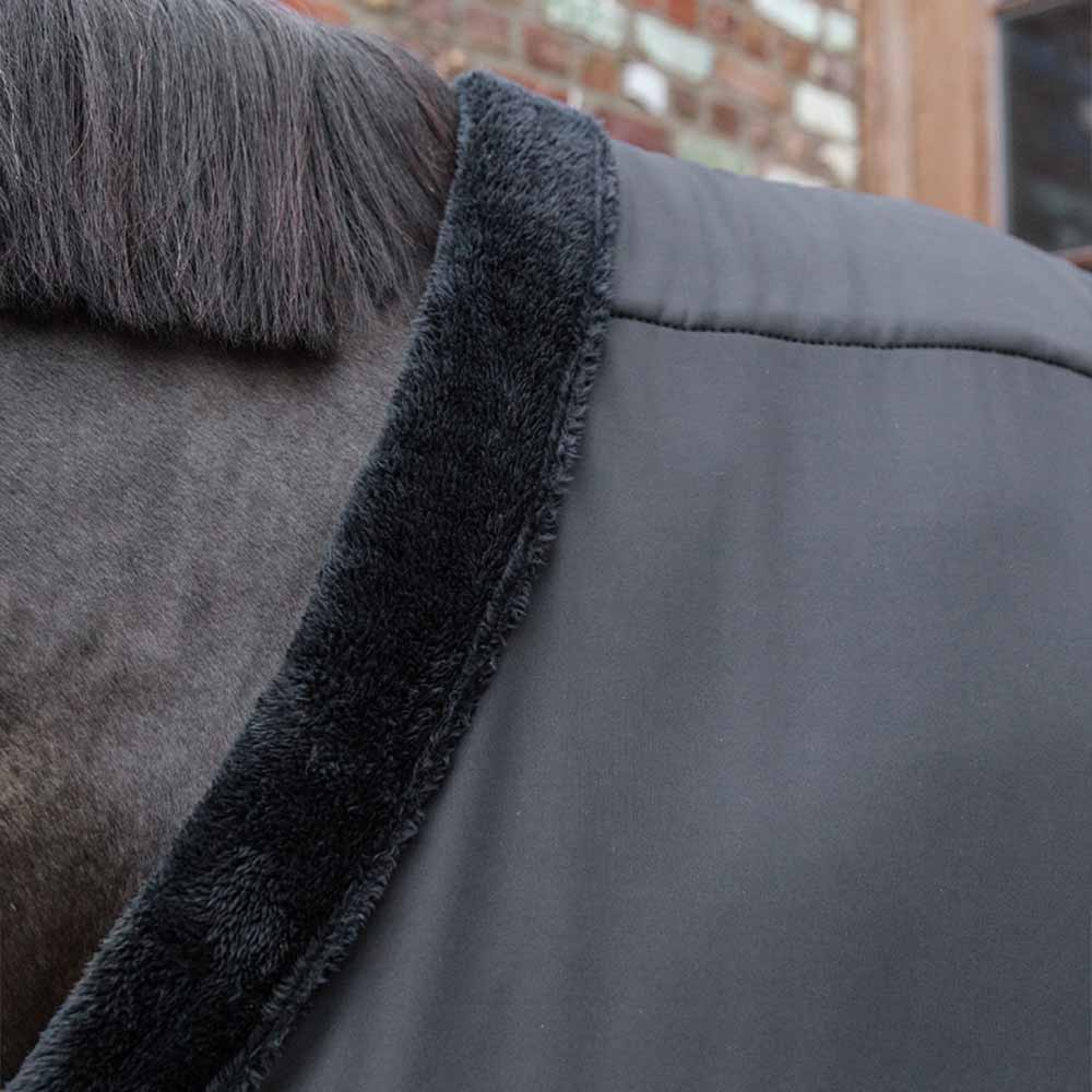 Protège-Épaules Fauxfur Noir