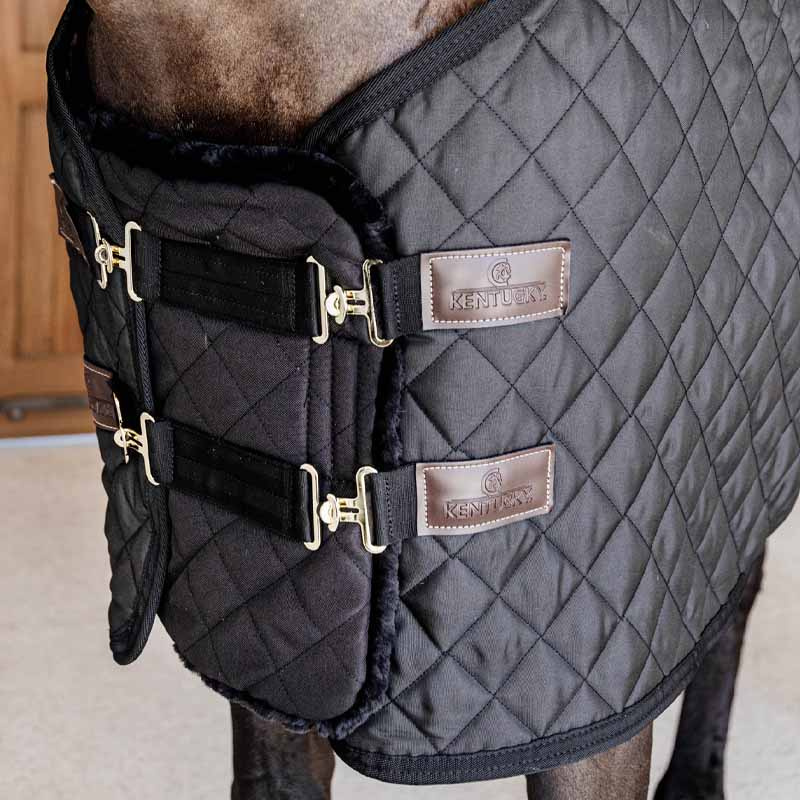 Rallonge de poitrail Quilted with Vegan Sheepskin Noir