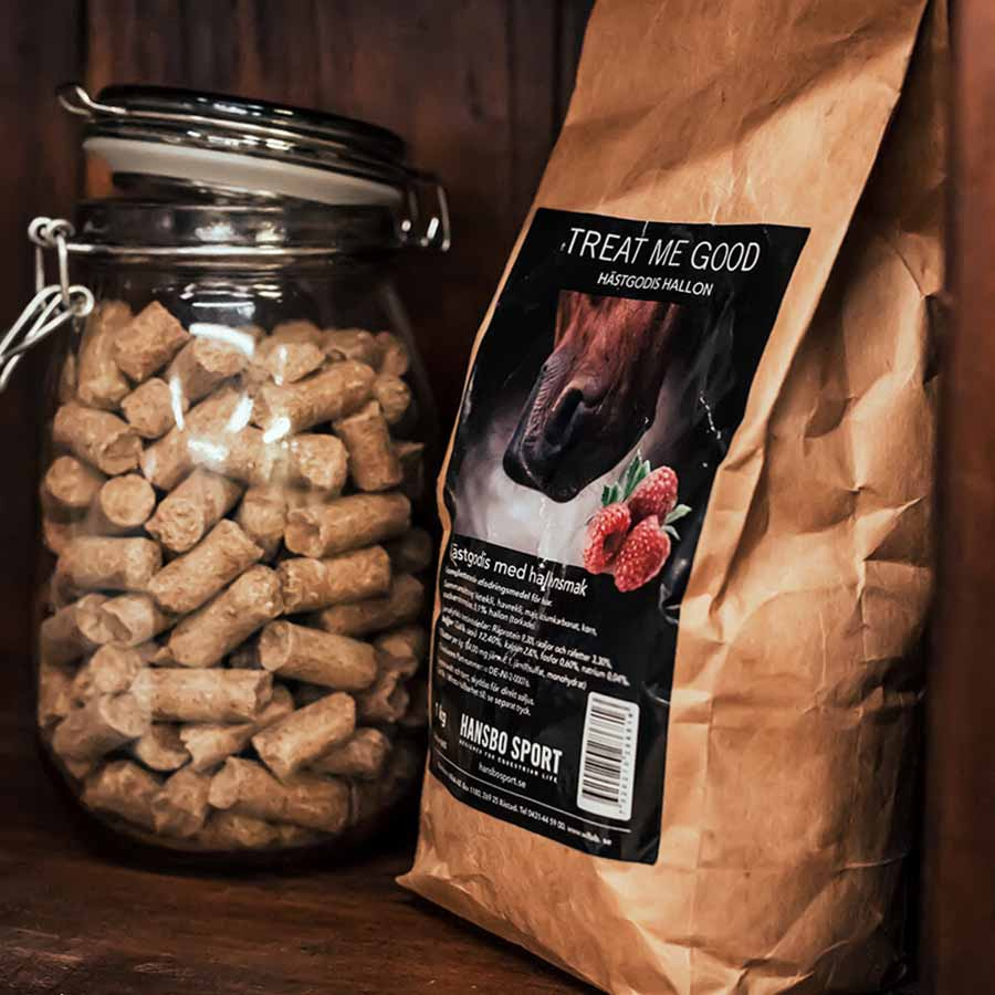 Friandises pour chevaux HS Treat Me Good Framboise 1kg