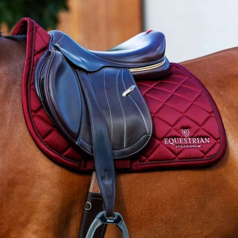 Tapis de selle ES Line Bordeaux
