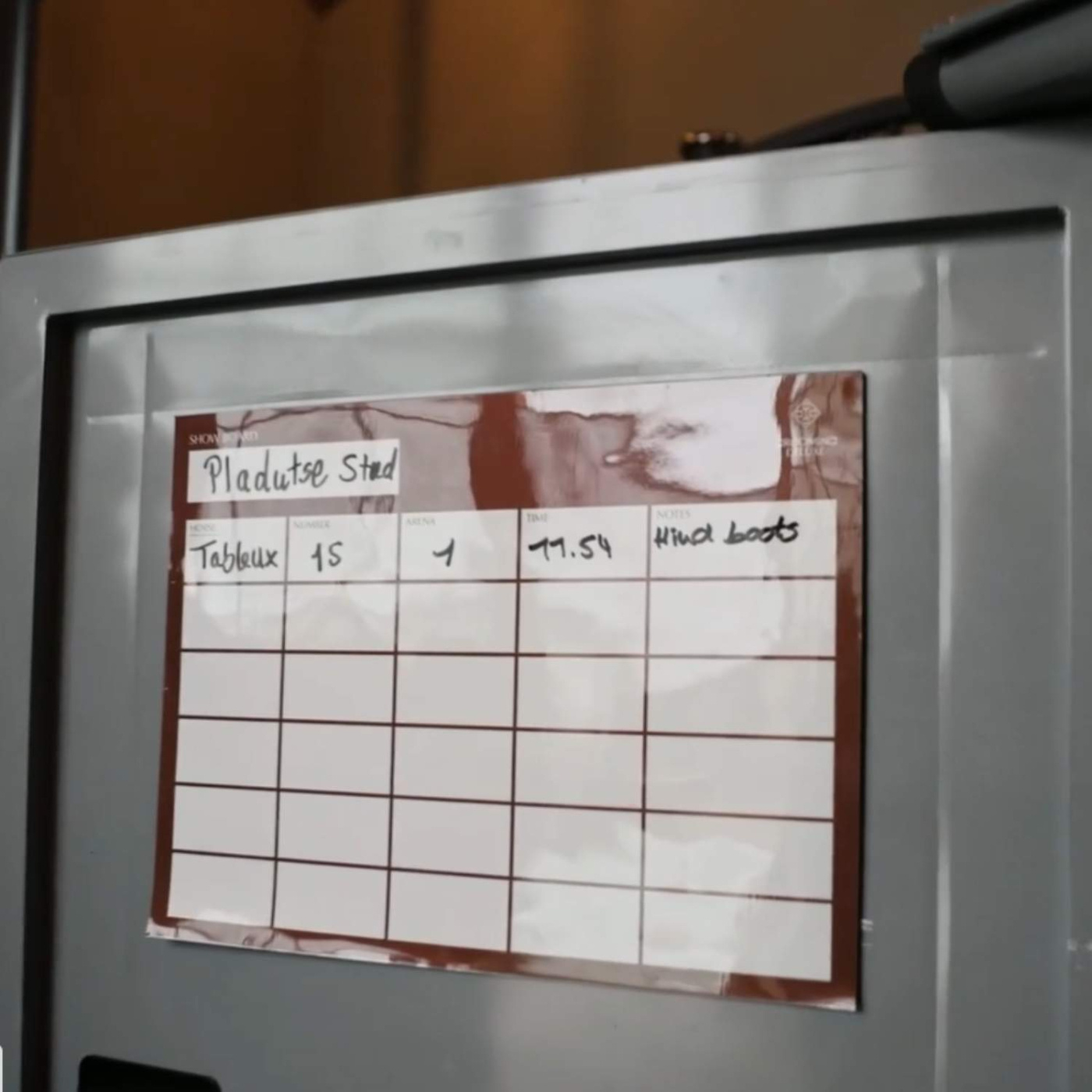 Show Board Magnetic Marron