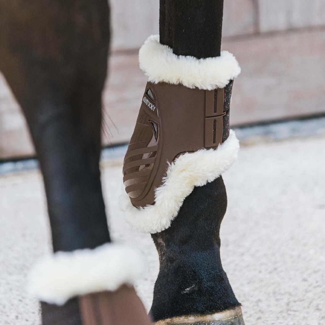 Protège-boulets Elastic Vegan Sheepskin Marron