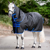 Couverture imperméable Amigo Ripstop 900D Plus 0g Noir/Bleu Couverture imperméable Amigo Ripstop 900D Plus 0g Noir/Bleu