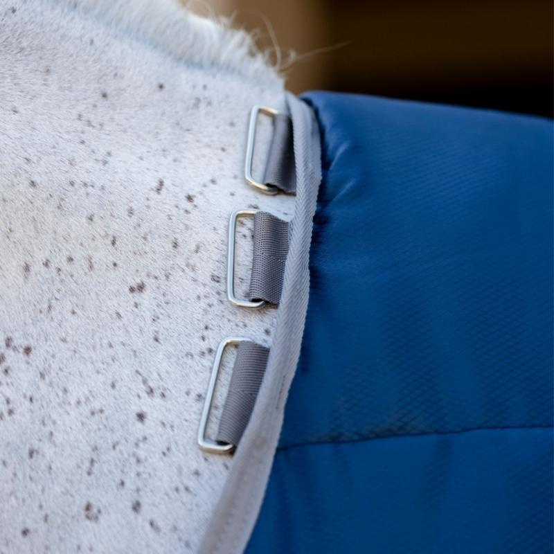 Couverture d'écurie Amigo Ripstop Insulator 210D 200g Bleu marine/Gris