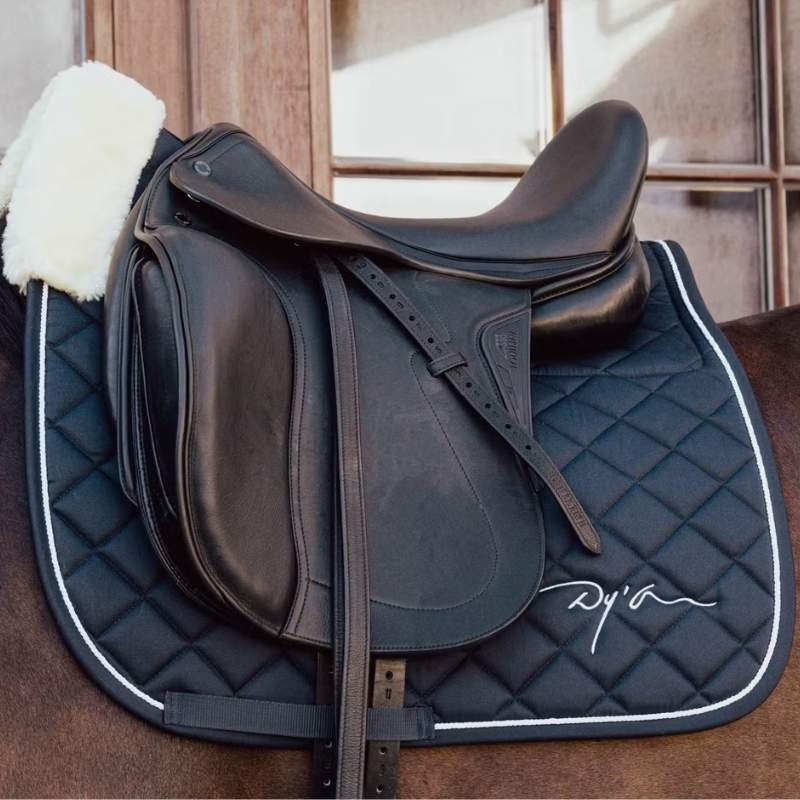 Tapis de selle dressage Skin Friendly Vegan Sheepskin Bleu Marine