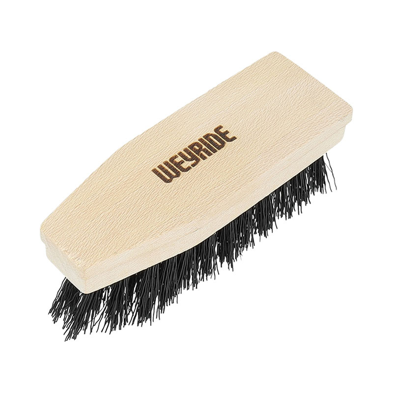 Brosse à sabots Essential Noir